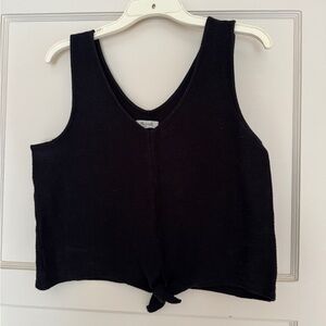Madewell knot-front textured tank top, size L